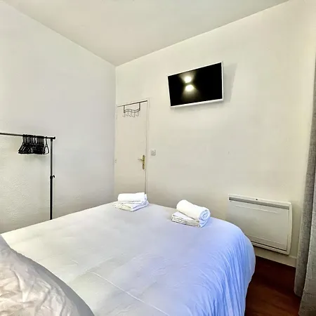 Les Logis D'Esmeralda-Des Appartements Au Charme Intemporel Romorantin-Lanthenay Exterior foto