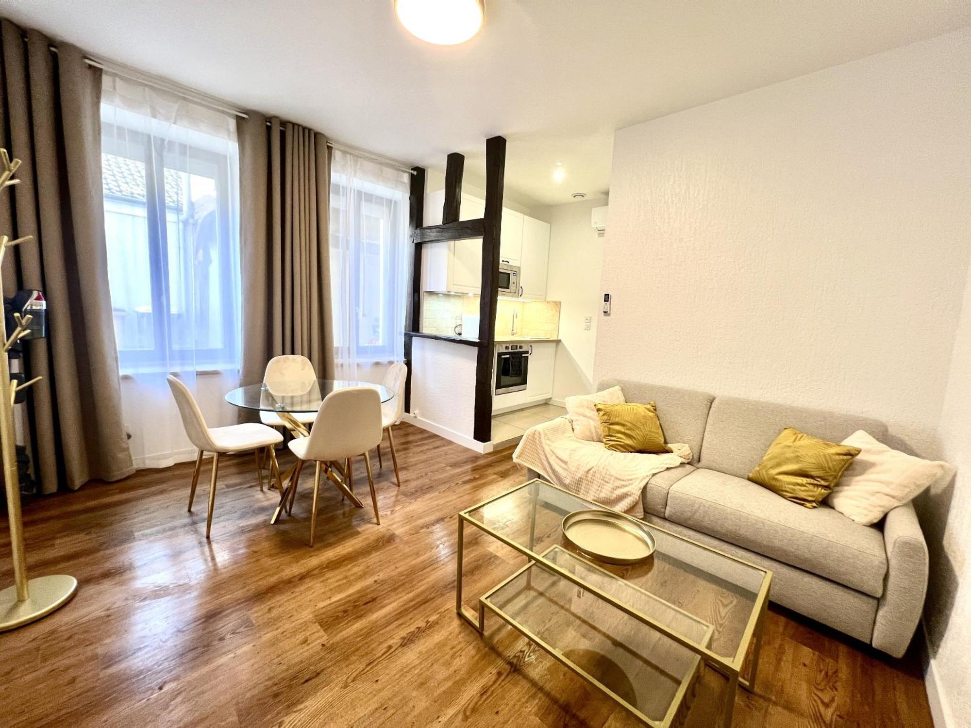 Les Logis D'esmeralda-des Au Charme Intemporel Apartment